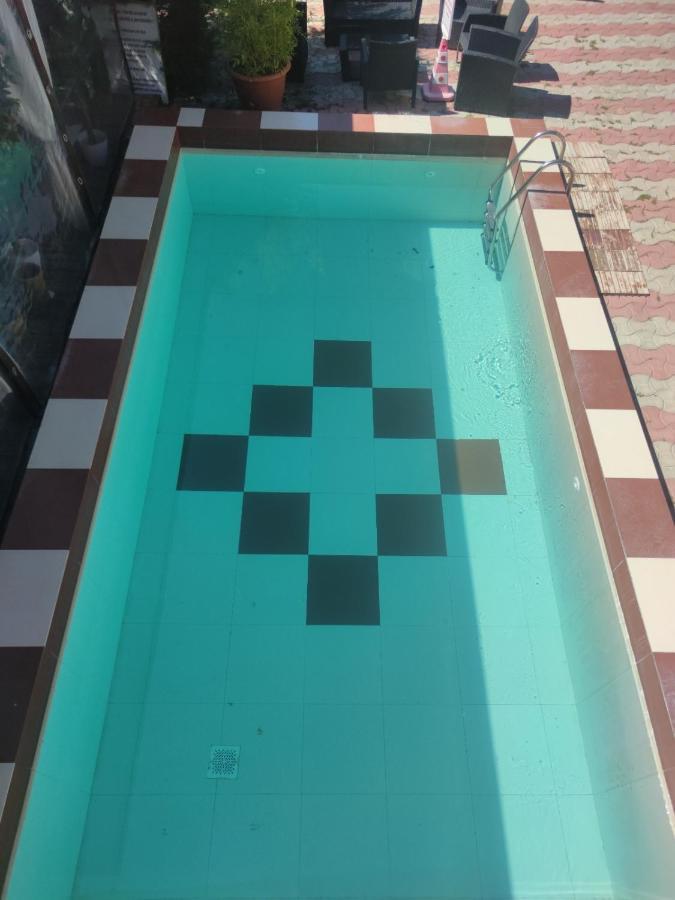 Hotel Suzana Garden Venus Zewnętrze zdjęcie